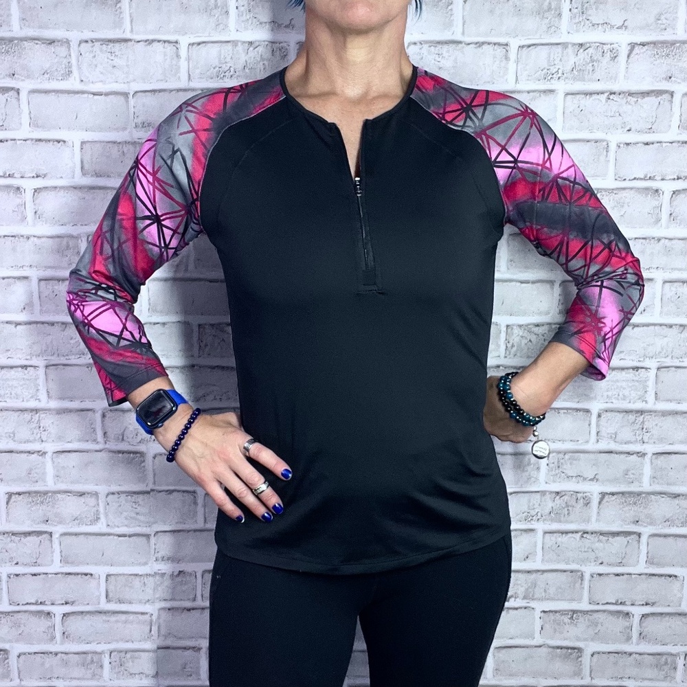 🏃‍♀️Like New |•FILA•| Activewear Running Shirt Top Size Small